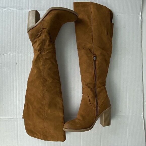 DV Dolce Vita Knee High Tall Boots Tan Side Zipper Heeled Women’s Size 6 - Picture 11 of 12